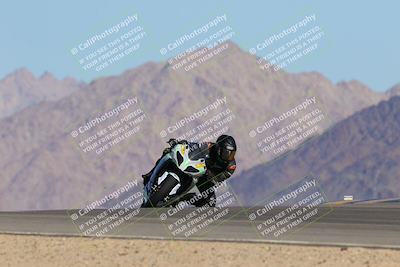 media/Oct-01-2023-SoCal Trackdays (Sun) [[4c570cc352]]/Turn 9 Set 1 (950am)/
